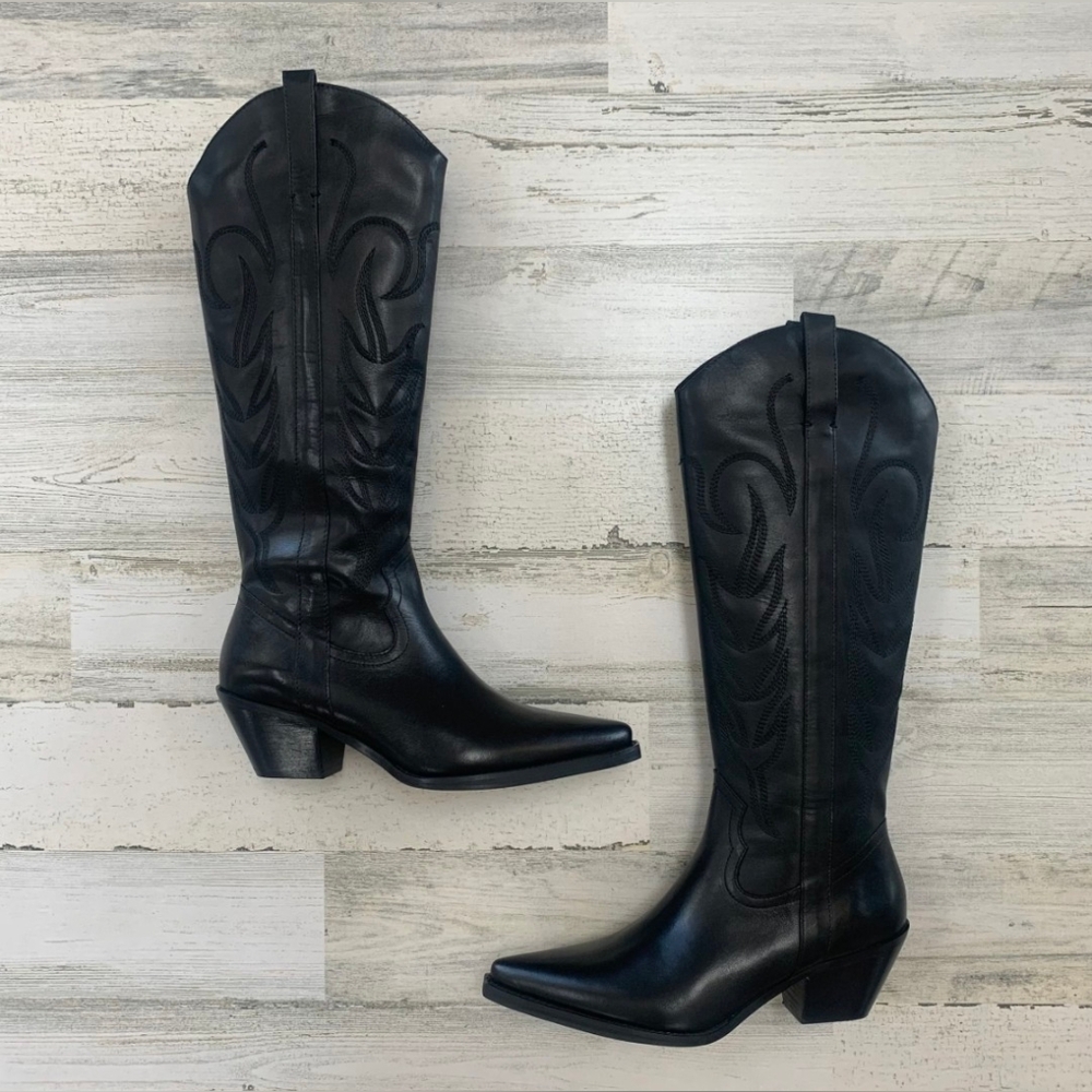 Classic Black Western Heeled Boots - Women
